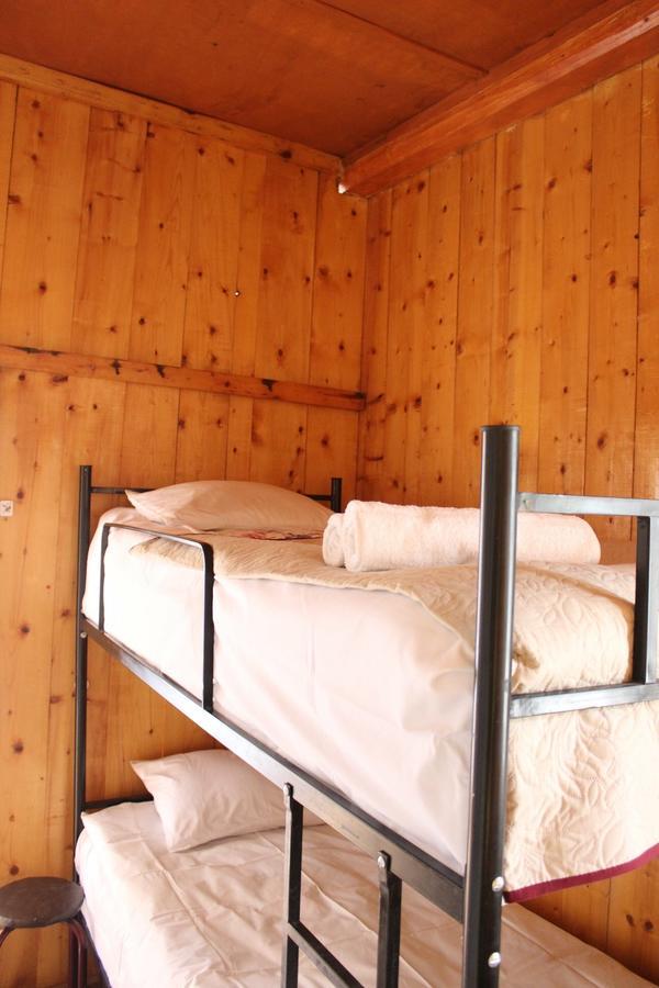 Travel Inn House Mestia • Მოგზაურის Სახლი Esterno foto