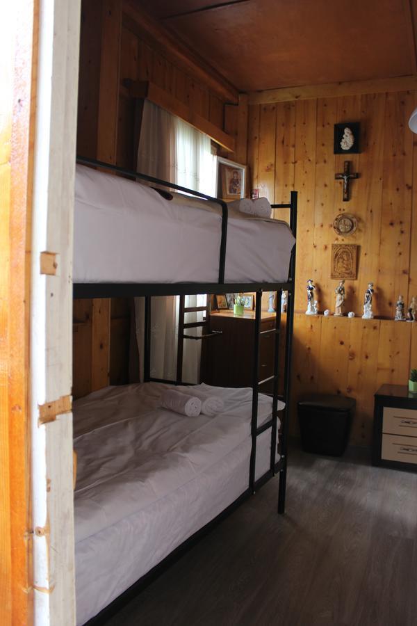Travel Inn House Mestia • Მოგზაურის Სახლი Esterno foto