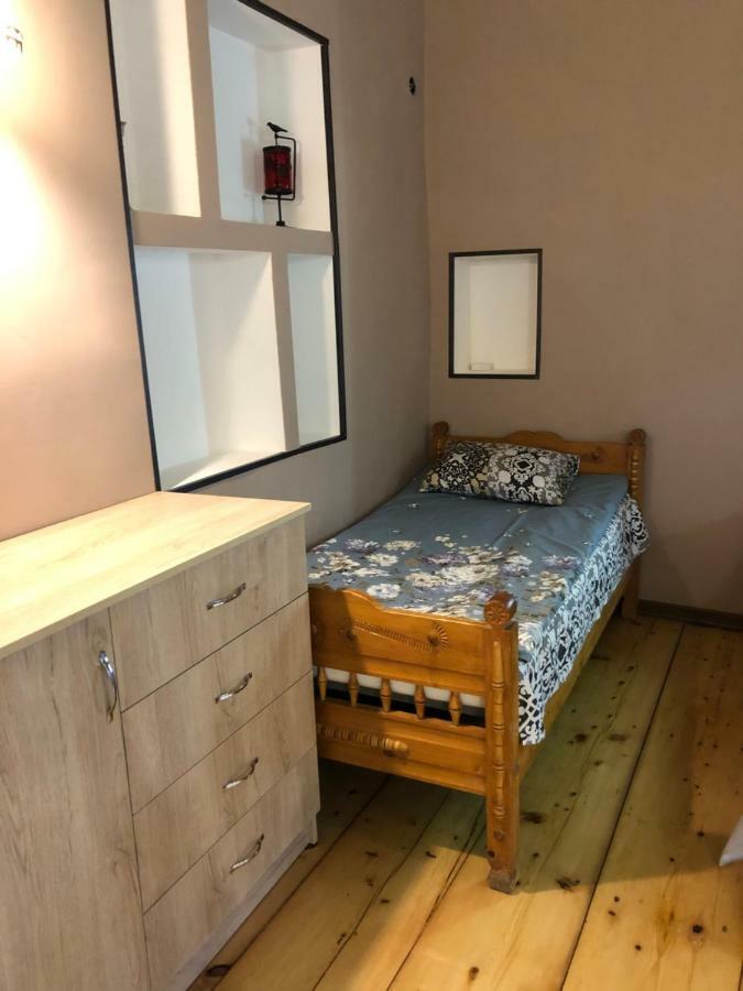 Travel Inn House Mestia • Მოგზაურის Სახლი Esterno foto