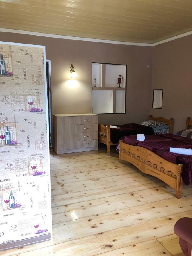Travel Inn House Mestia • Მოგზაურის Სახლი Esterno foto